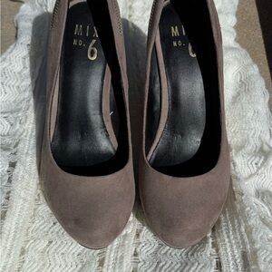 Mix No. 6 Brown Heels Classic Elegance